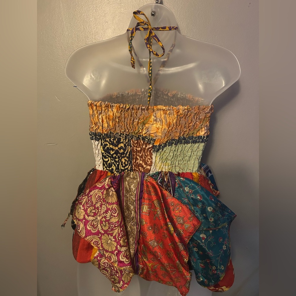 100% silk shirt - multi colored and print patchwork smocked halter top - Picture 3 of 8